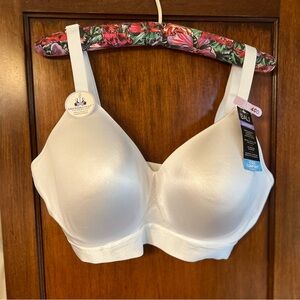 Bali Support. Comfort fit Adjustable & convertible straps. Size 40D NWT